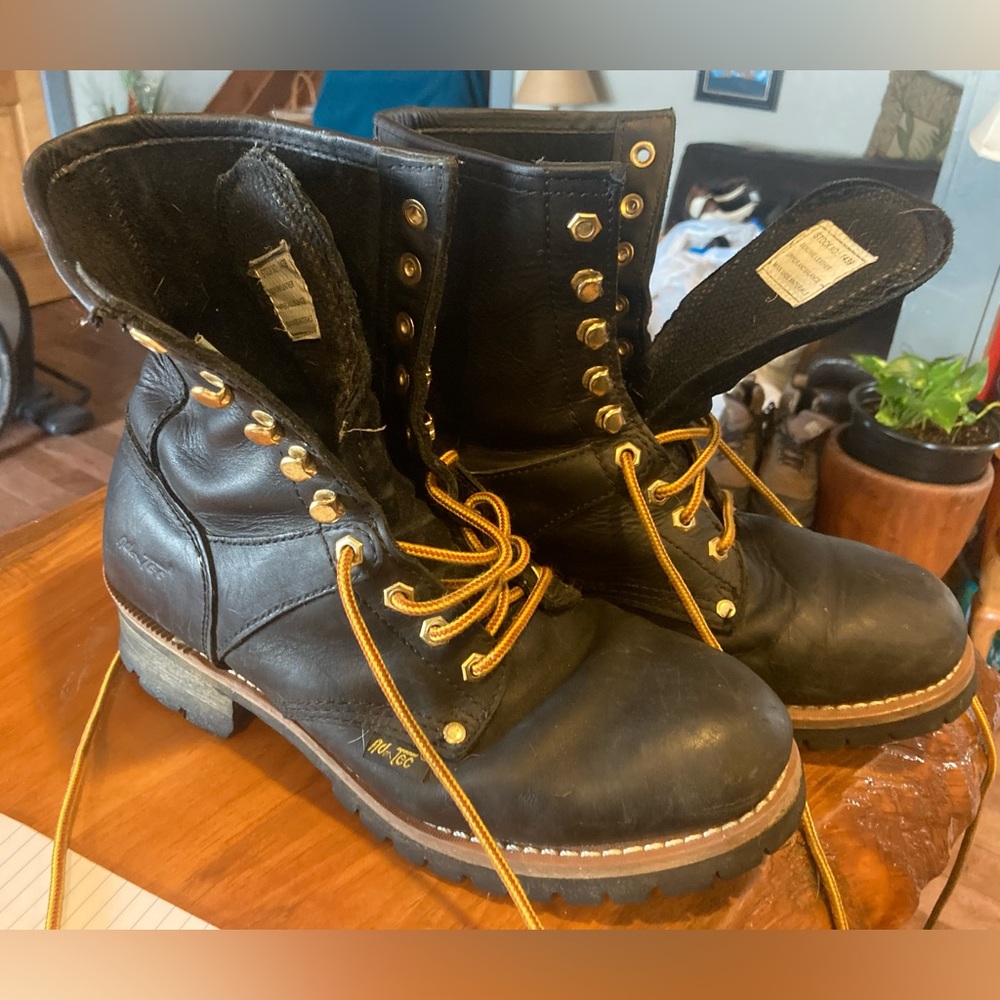 Work boot black